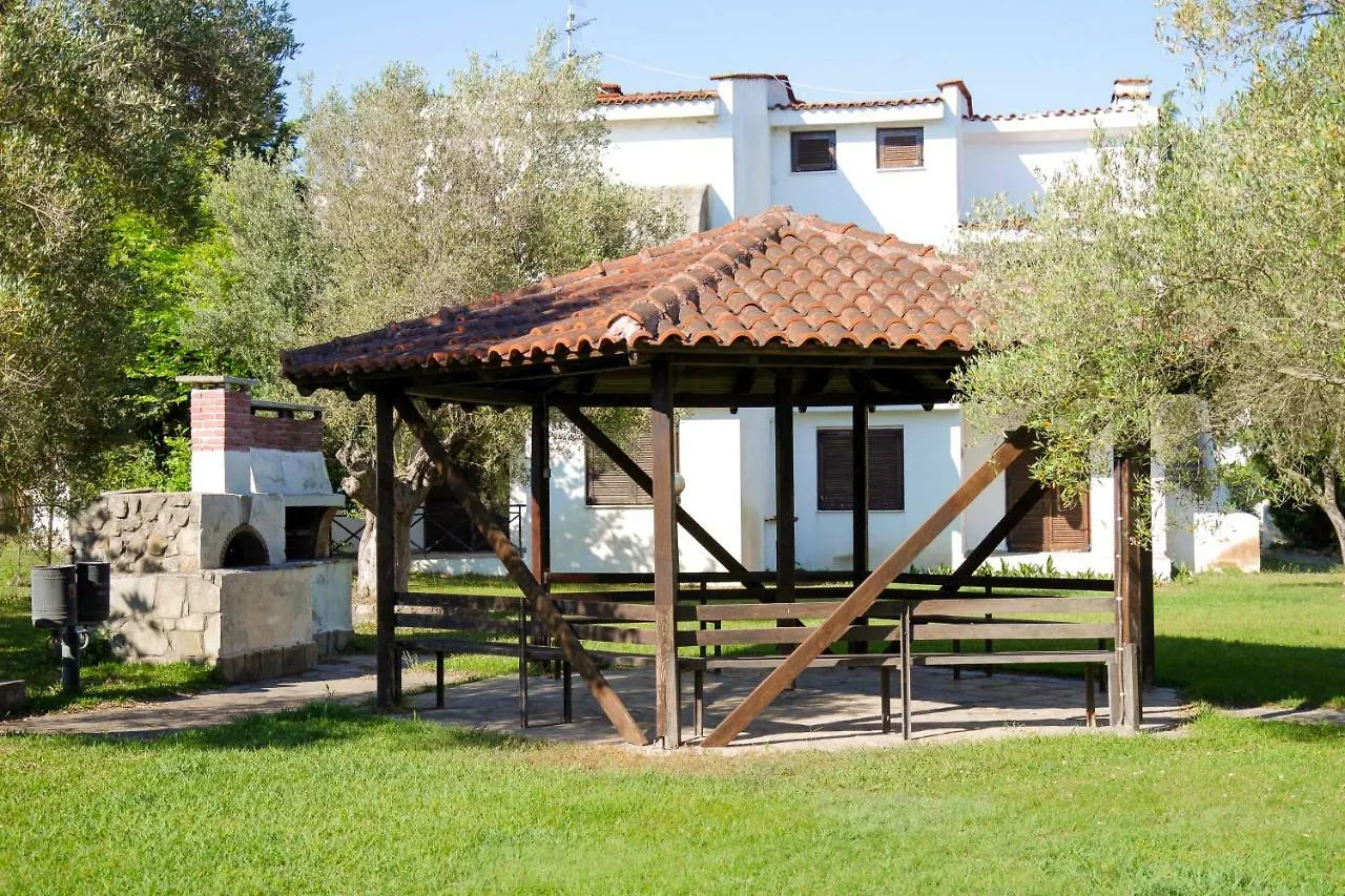 At Lena'S Villa Siviri